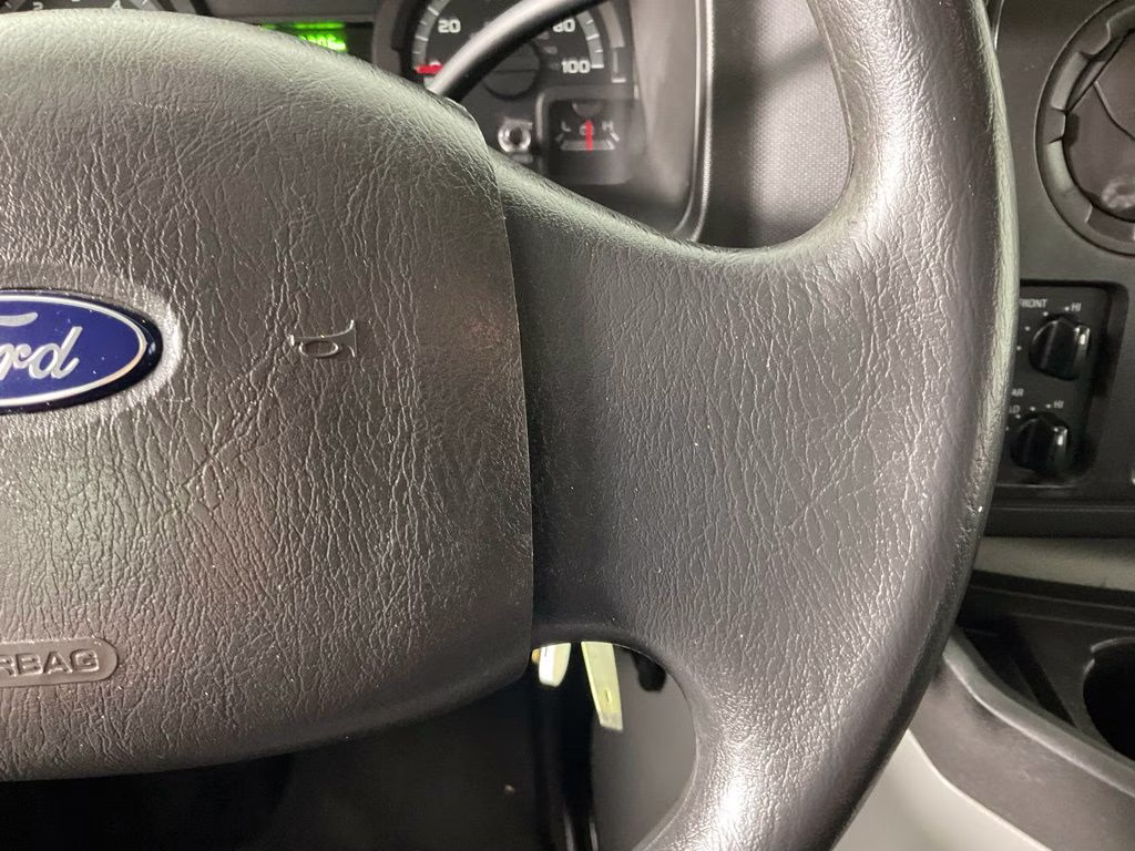 2014 Oxford White Ford E-350SD XL RWD Crossover