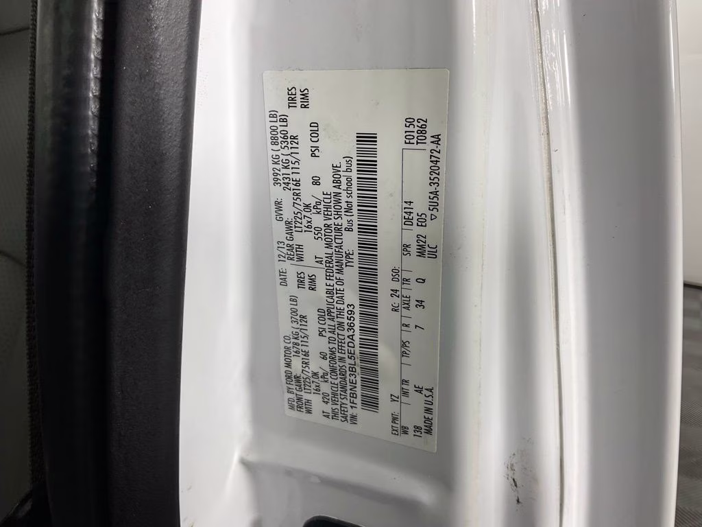 2014 Oxford White Ford E-350SD XL RWD Crossover