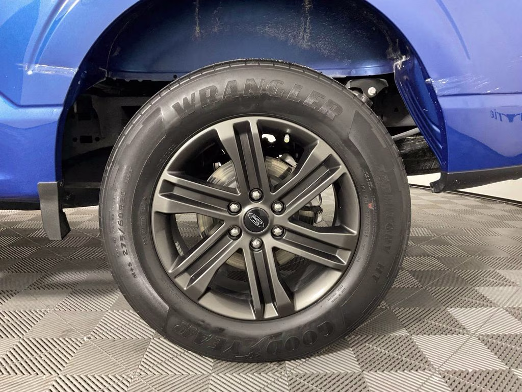 2022 Blue Metallic Ford F-150 XLT RWD Truck