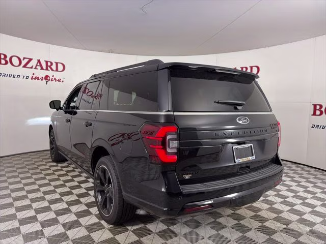2023 Black Metallic Ford Expedition Max Limited RWD SUV