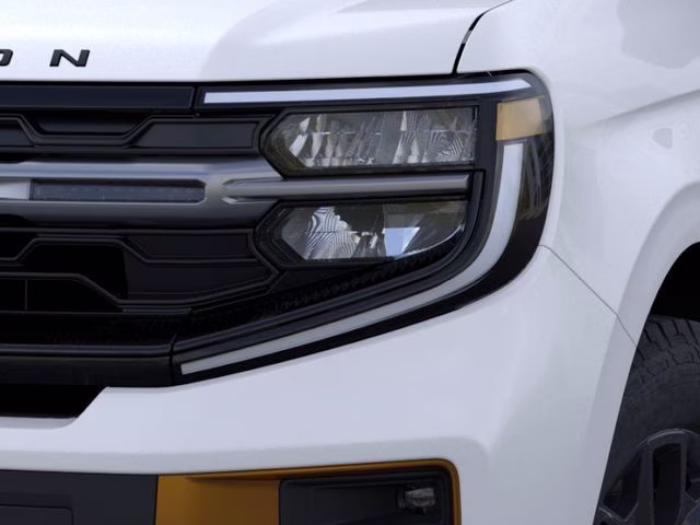 2026 Star White Metallic Tri-Coat Ford Expedition Tremor 4X4 SUV