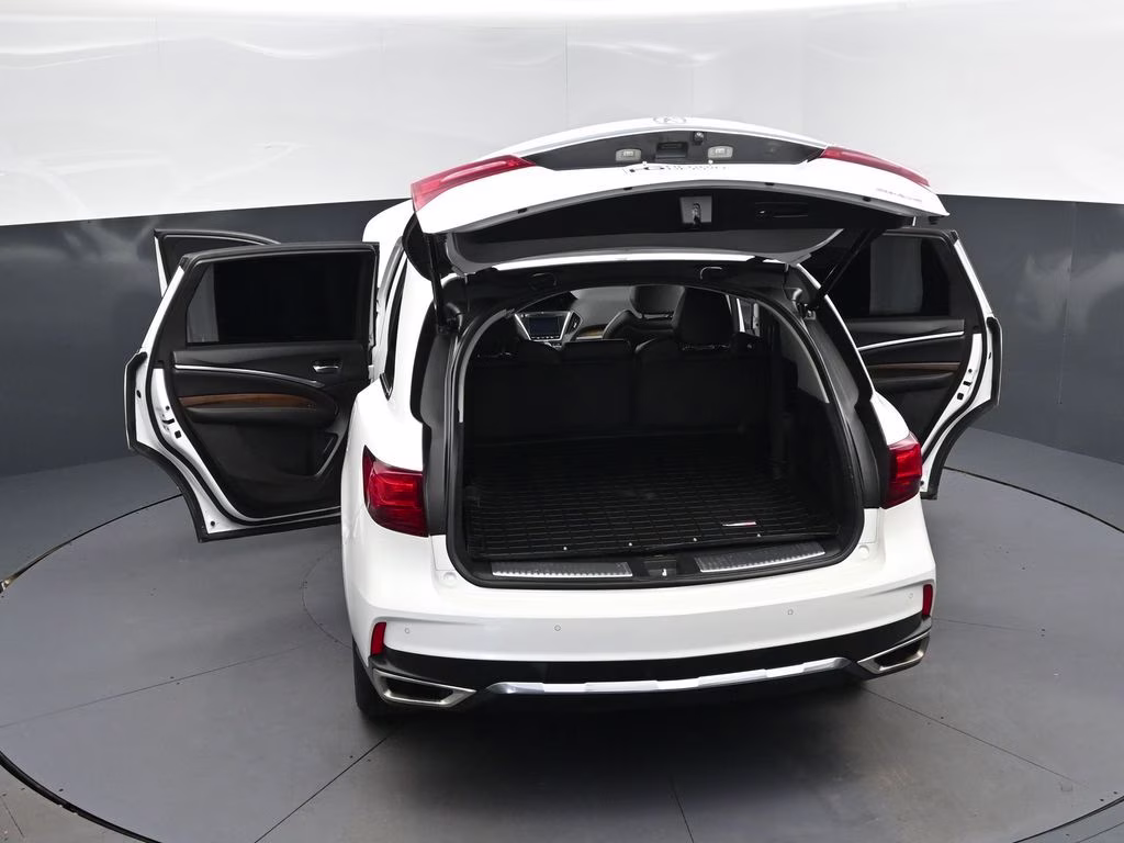 2020 White Acura MDX Technology AWD SUV