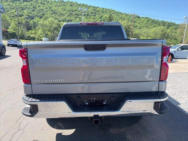 2026 Sterling Gray Metallic Chevrolet Silverado 1500 LT 4X4 Truck