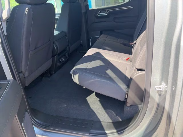 2026 Sterling Gray Metallic Chevrolet Silverado 1500 LT 4X4 Truck