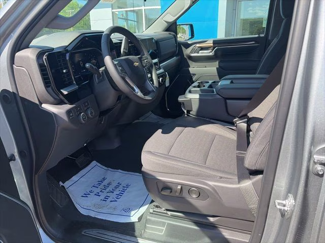 2026 Sterling Gray Metallic Chevrolet Silverado 1500 LT 4X4 Truck