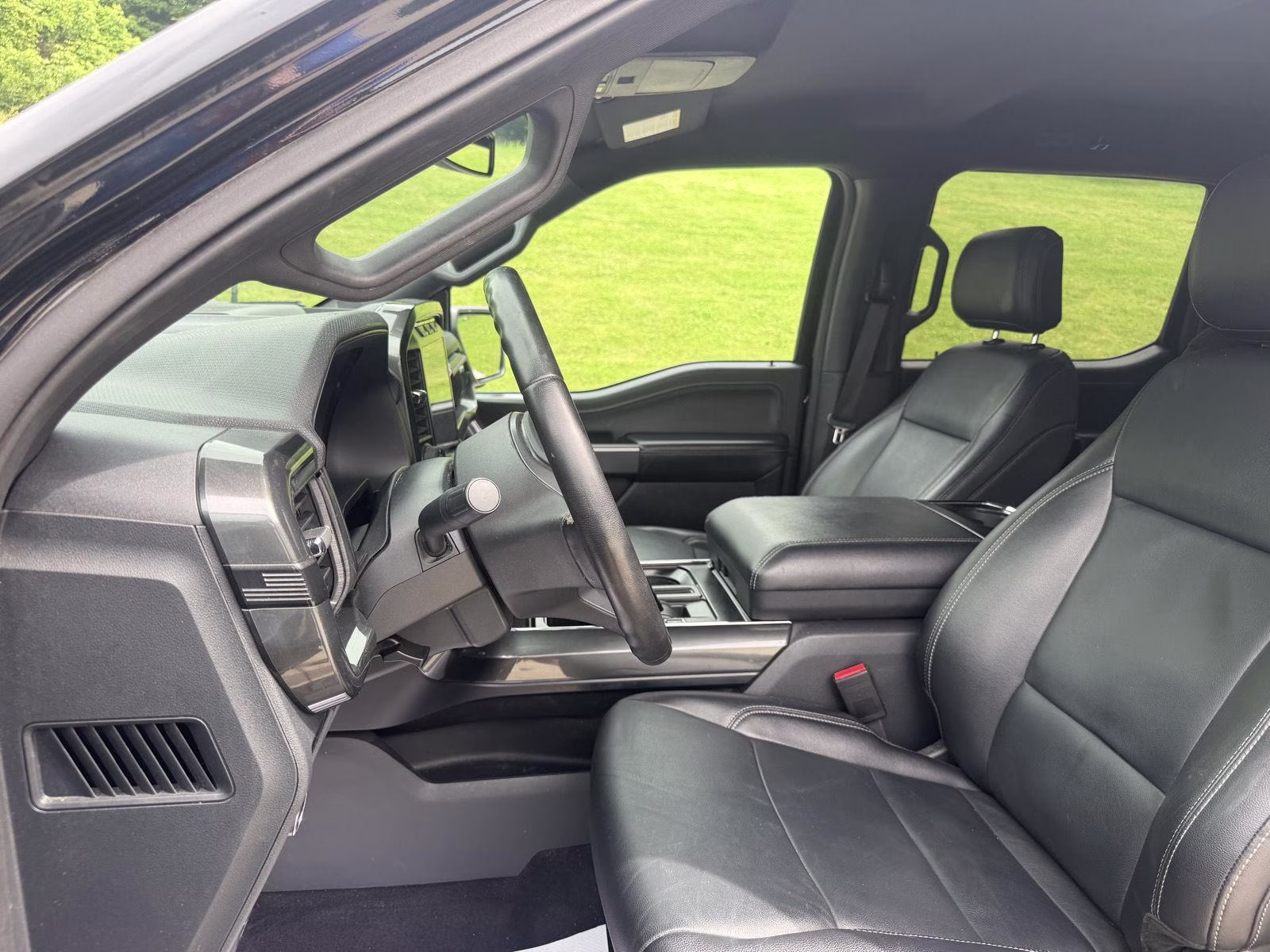 2023 Agate Black Ford F-150 XLT 4X4 Truck