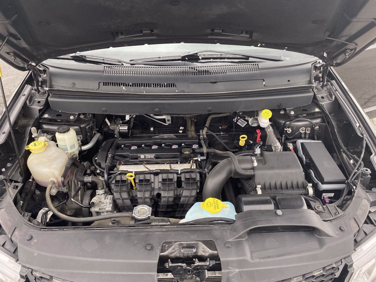 2020 Granite Pearlcoat Dodge Journey SE Value FWD SUV