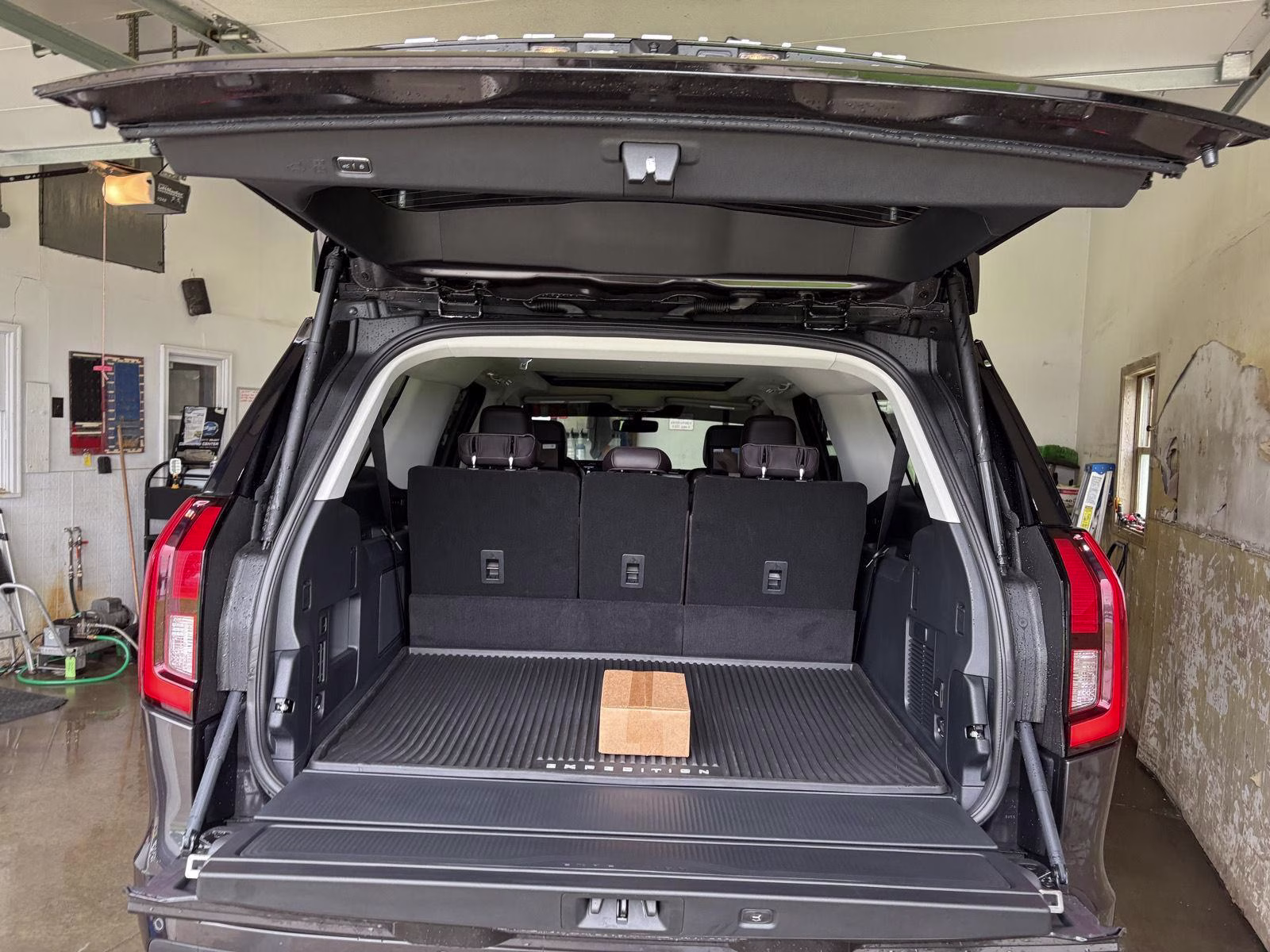 2026 Dark Matter Gray Ford Expedition Max Platinum 4X4 SUV