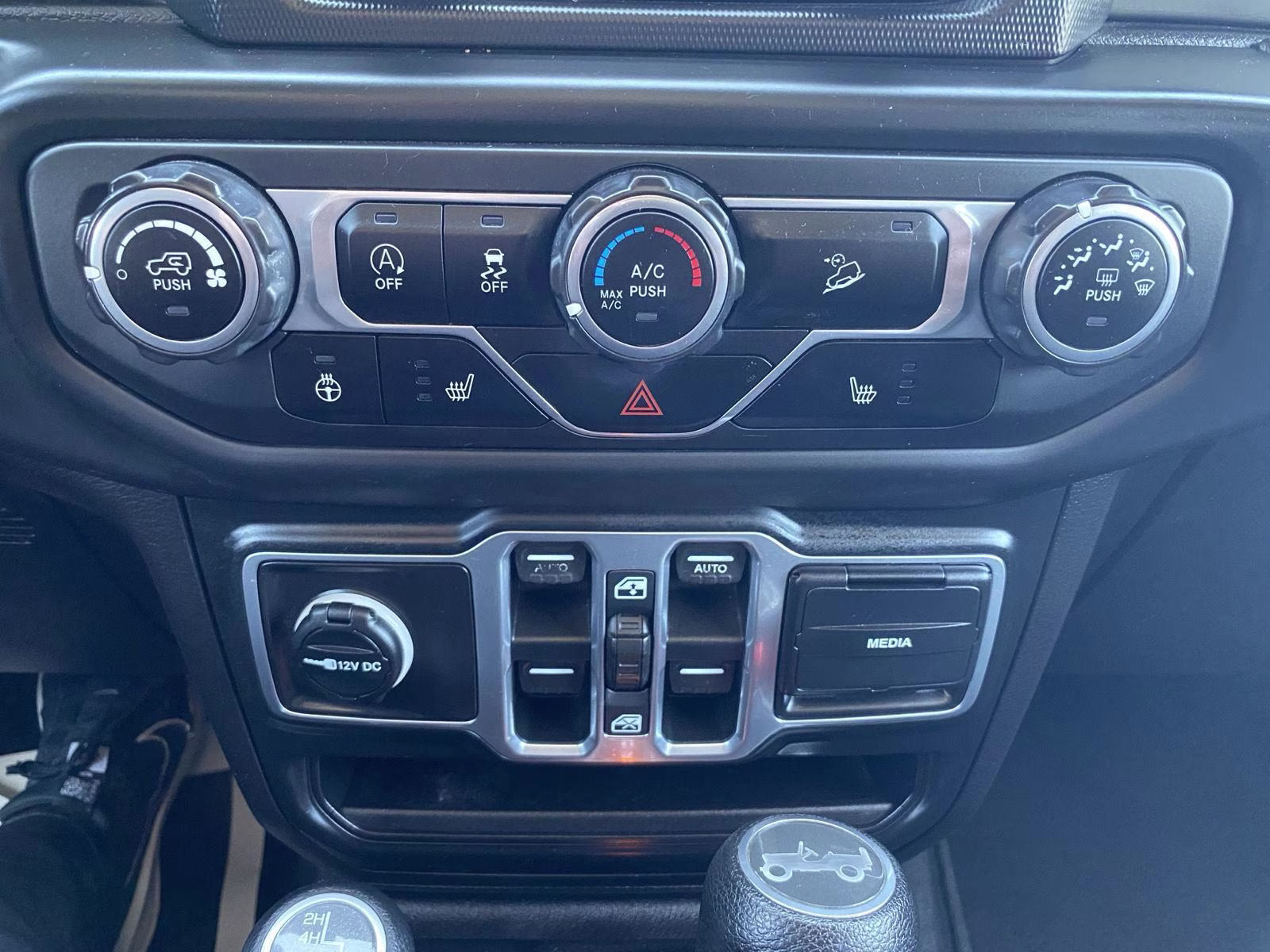 2018 Bright White Clearcoat Jeep Wrangler Sport S 4X4 SUV