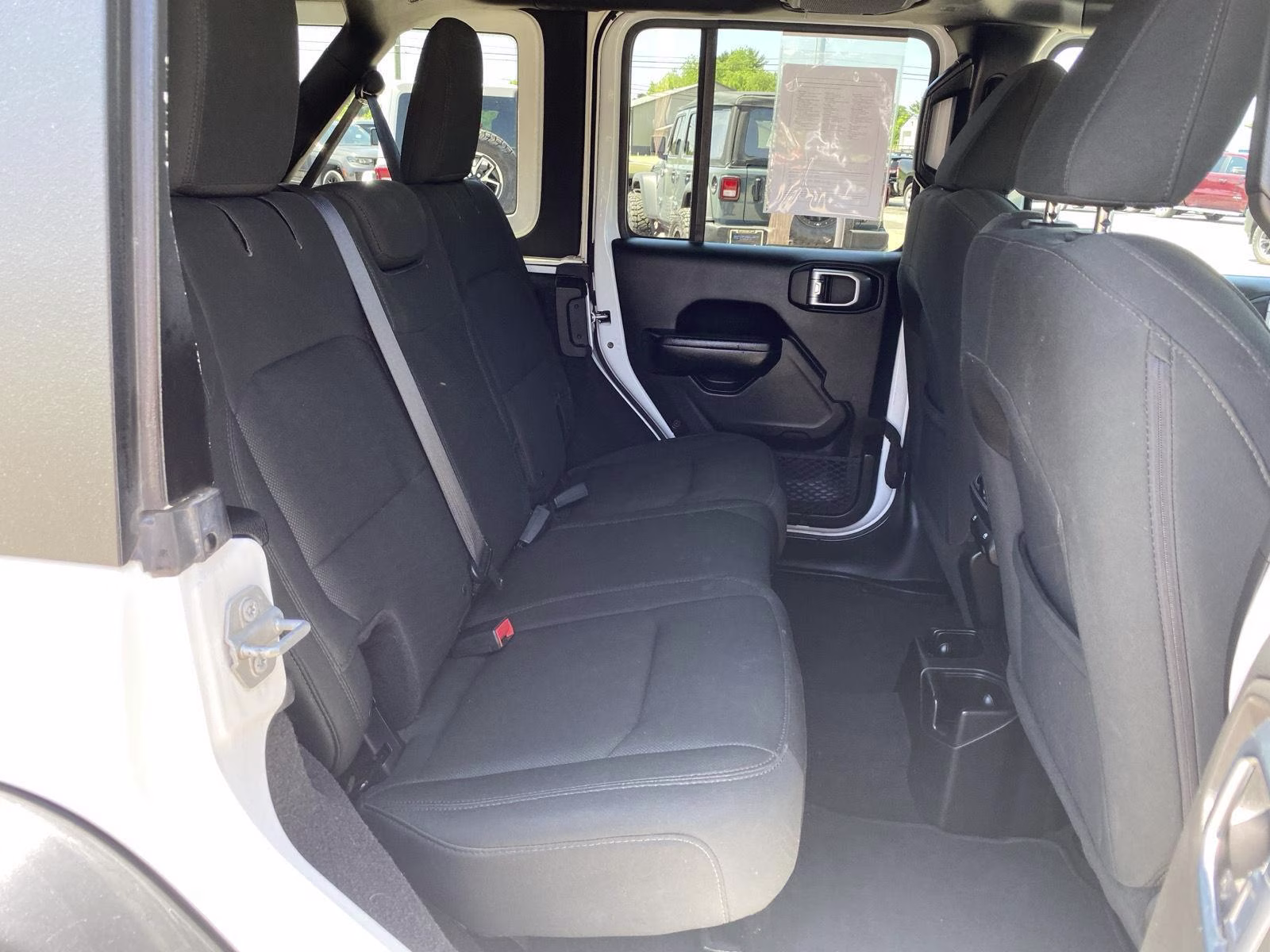 2018 Bright White Clearcoat Jeep Wrangler Sport S 4X4 SUV
