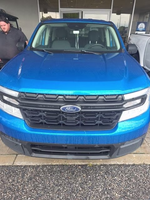 2022 Blue Metallic Ford Maverick XL FWD Truck