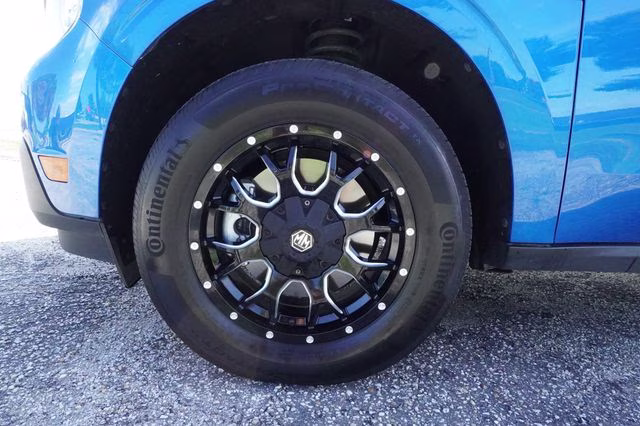 2022 Blue Metallic Ford Maverick XL FWD Truck