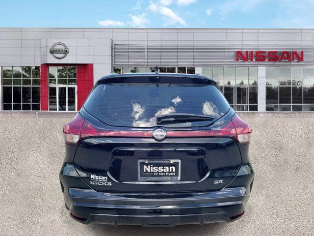 2023 Super Black Nissan Kicks SR FWD SUV