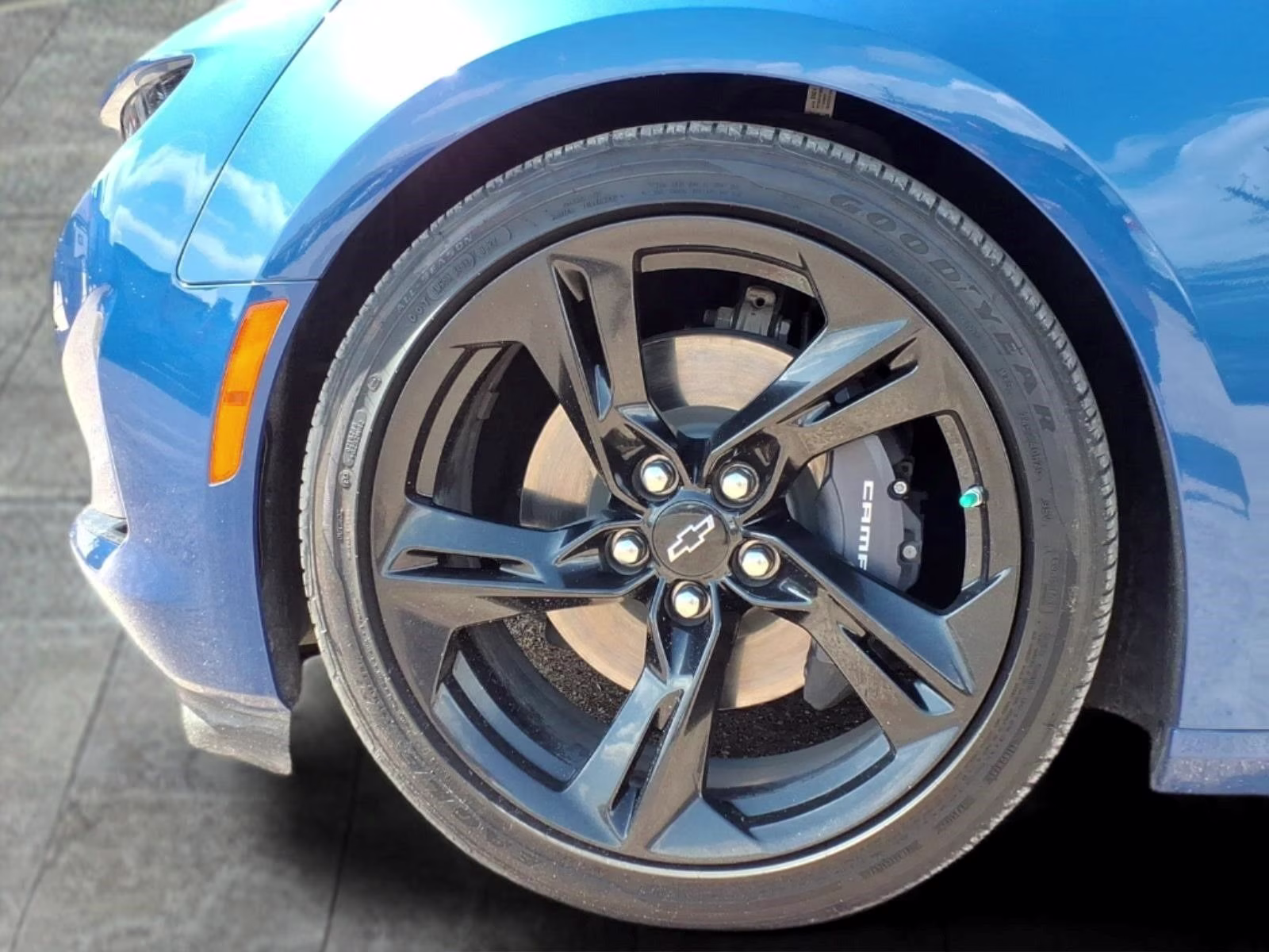 2023 Blue Metallic Chevrolet Camaro LT1 RWD Convertible