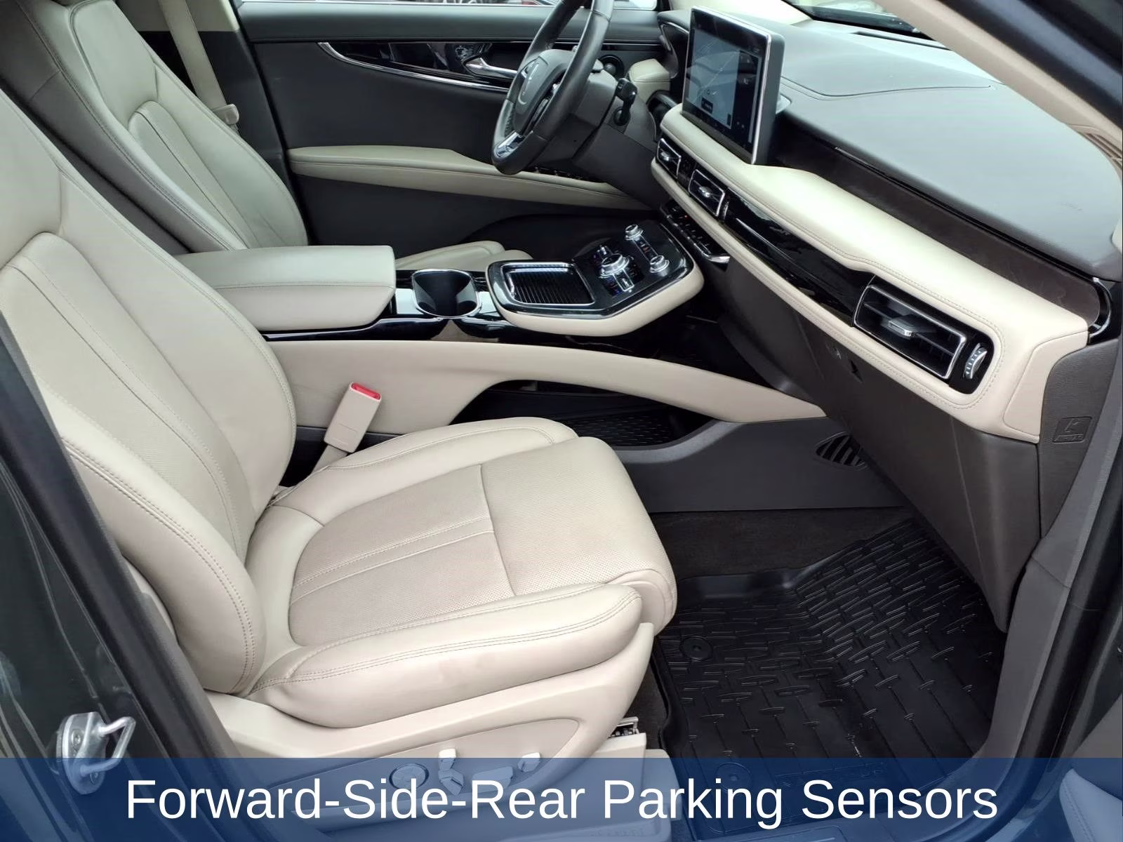2023 Green Metallic Lincoln Nautilus Reserve AWD SUV
