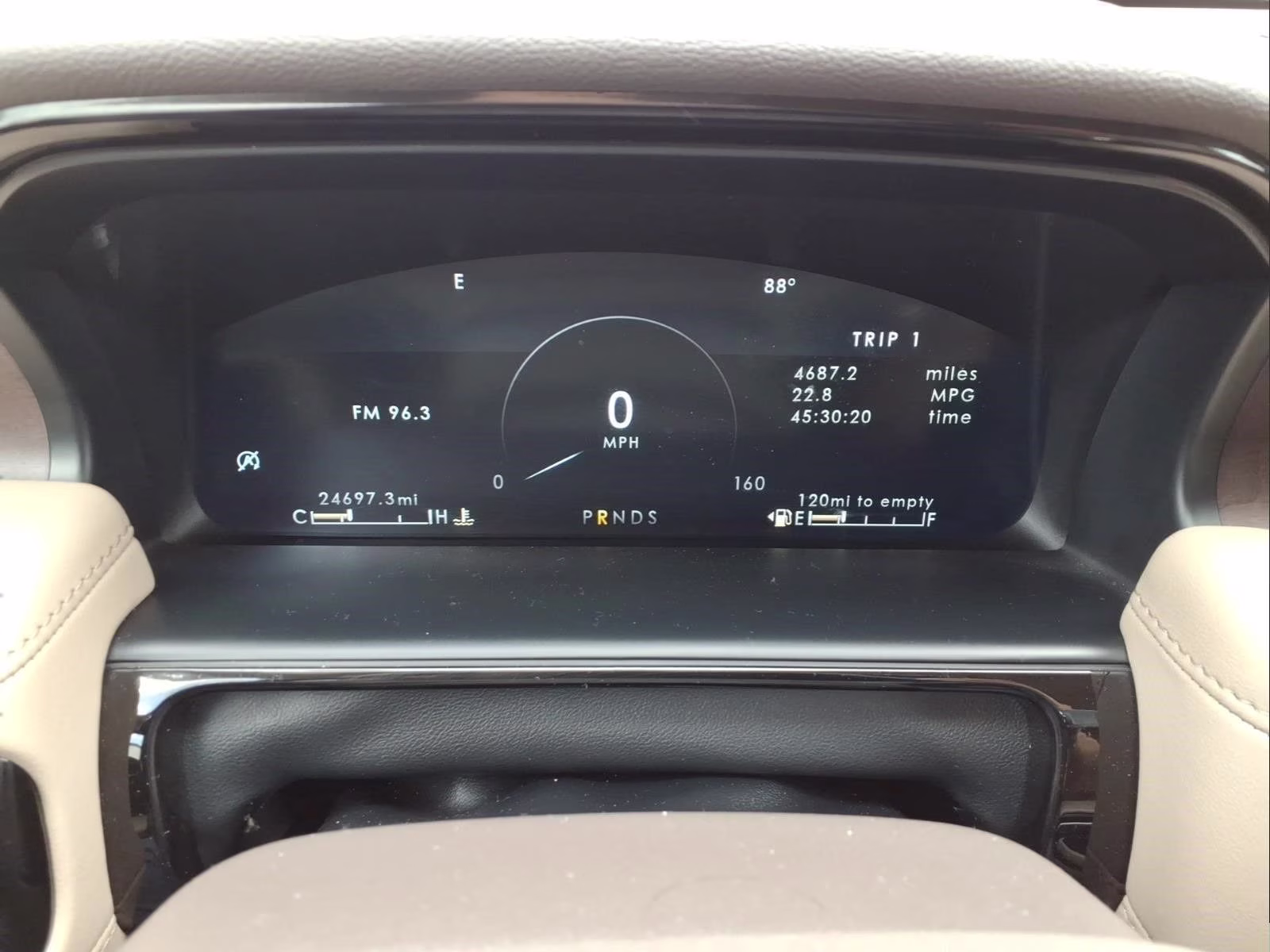 2023 Green Metallic Lincoln Nautilus Reserve AWD SUV