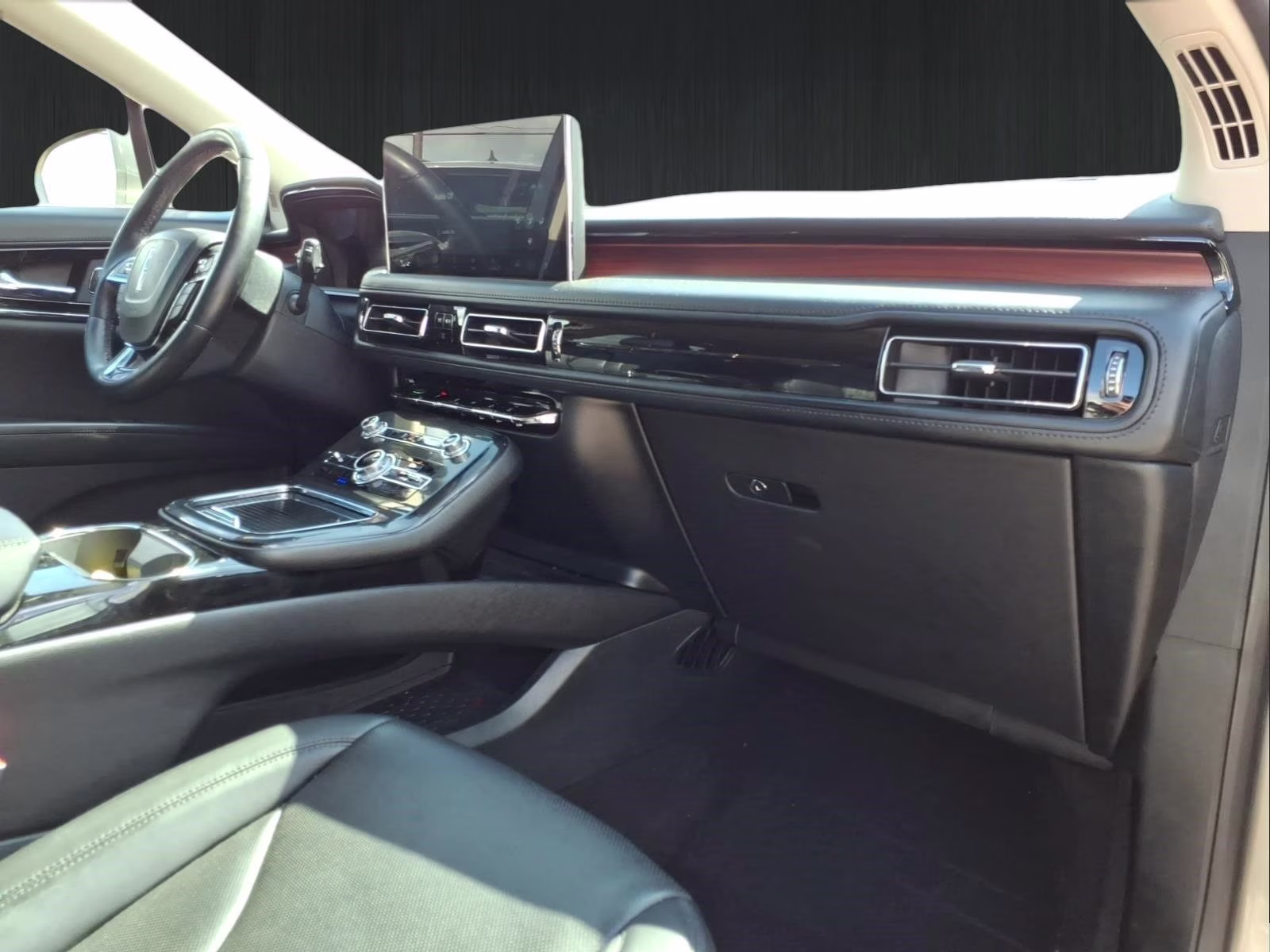 2023 Sandstone Metallic Lincoln Nautilus Reserve AWD SUV