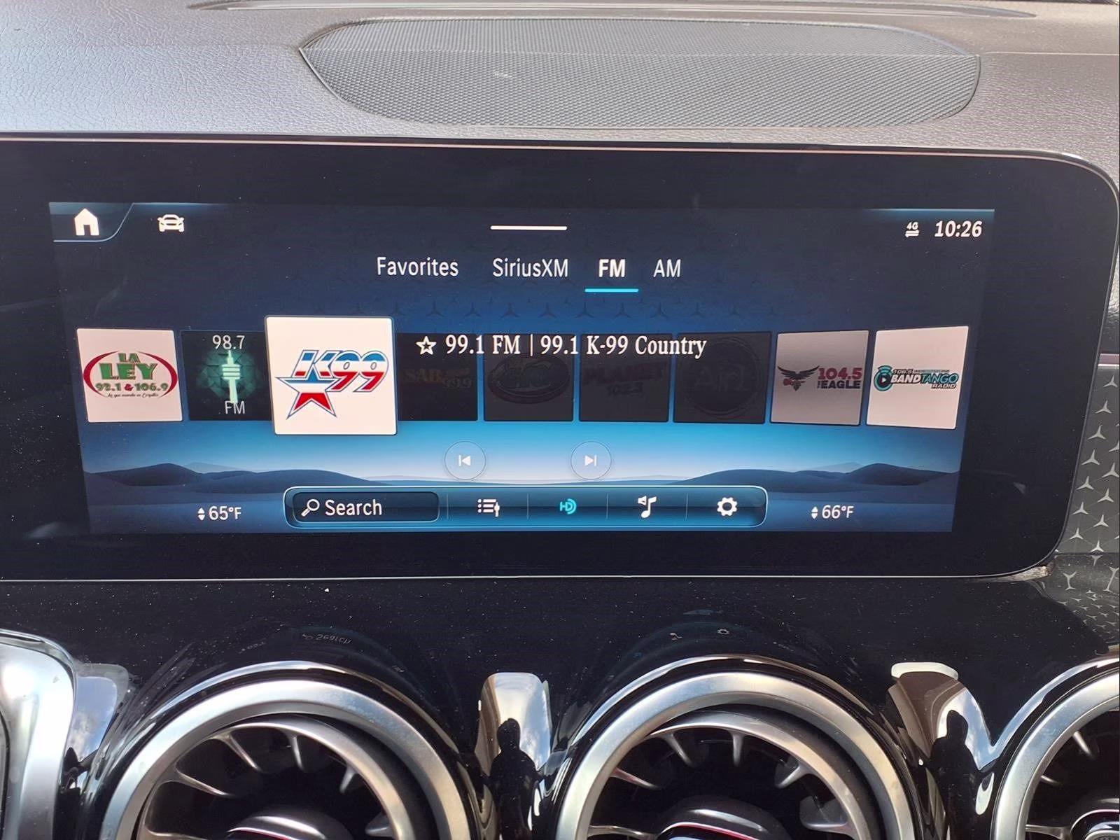 2025 Polar White Mercedes-Benz GLB GLB 250 FWD SUV