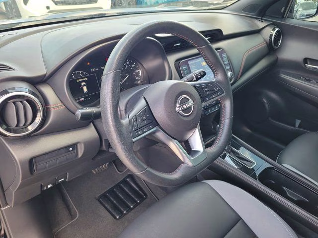 2023 Super Black Nissan Kicks SR FWD SUV