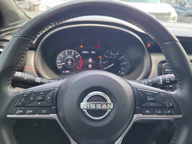 2023 Super Black Nissan Kicks SR FWD SUV