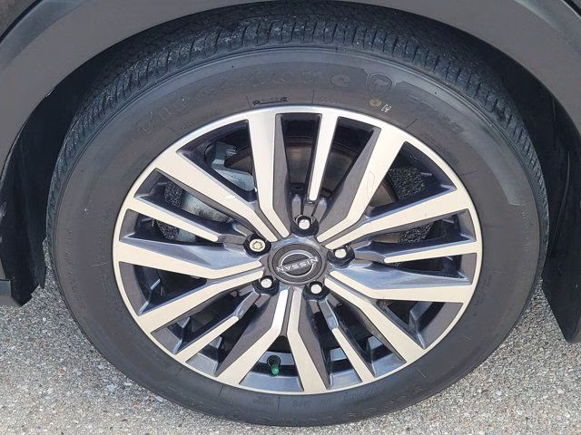 2023 Super Black Nissan Kicks SR FWD SUV
