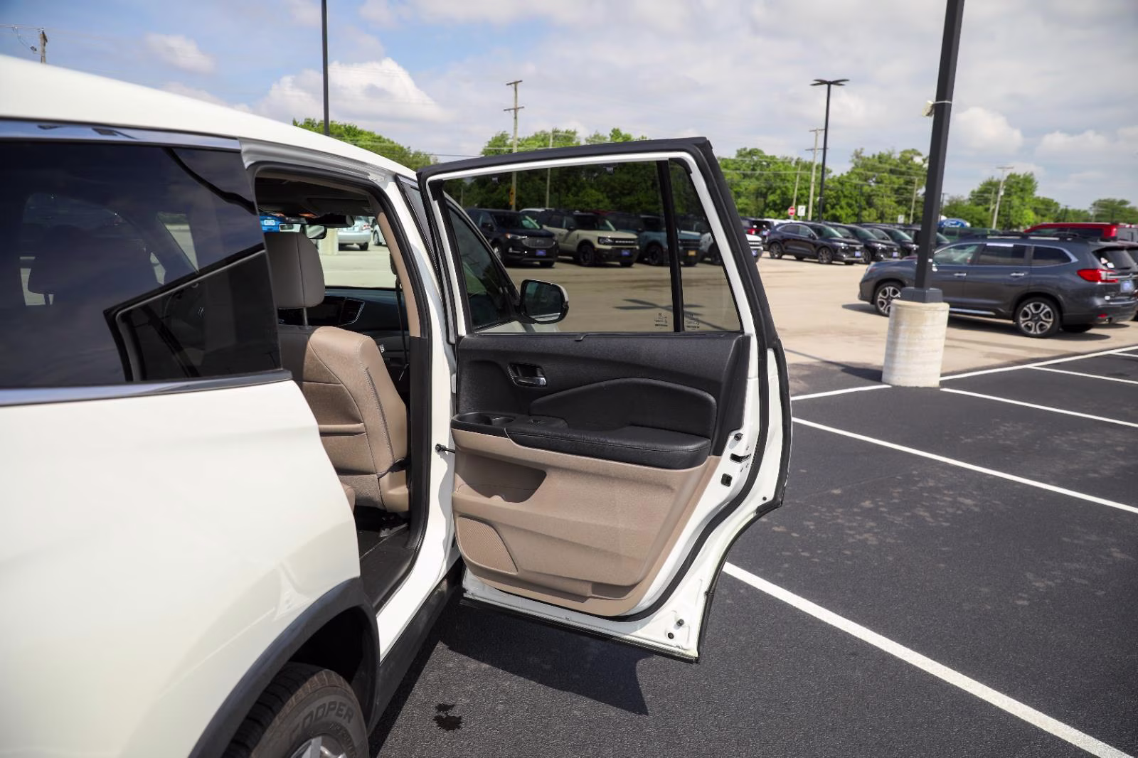 2019 White Diamond Pearl Honda Pilot EX-L w/Navi w/RES AWD SUV