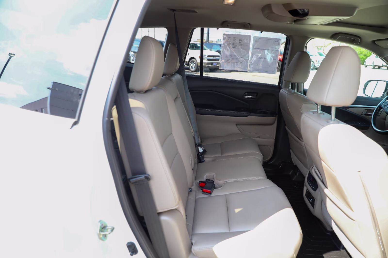 2019 White Diamond Pearl Honda Pilot EX-L w/Navi w/RES AWD SUV
