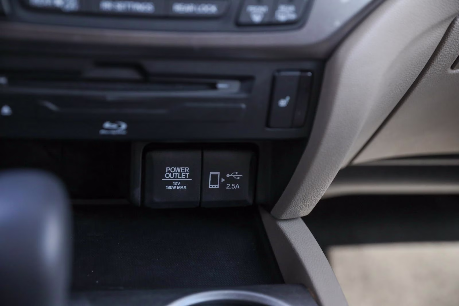 2019 White Diamond Pearl Honda Pilot EX-L w/Navi w/RES AWD SUV