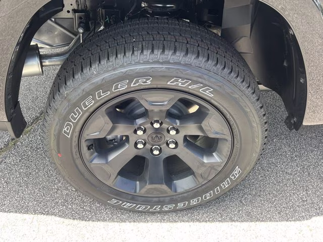 2026 Diamond Black Crystal Pearlcoat Ram 1500 Big Horn 4X4 Truck