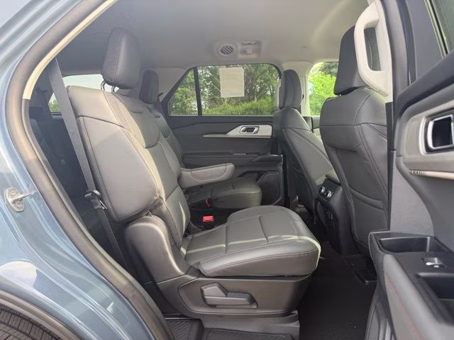 2026 Vapor Blue Metallic Ford Explorer Active 4X4 SUV