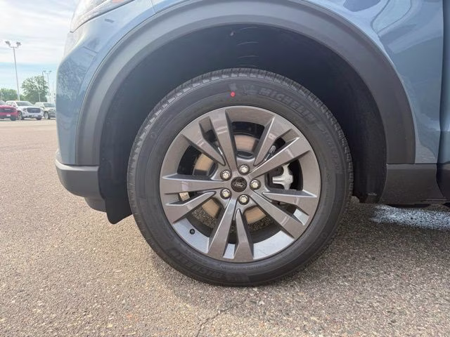 2026 Vapor Blue Metallic Ford Explorer Active 4X4 SUV
