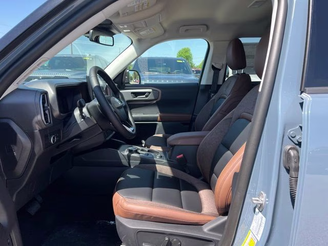 2026 Azure Gray Metallic Tri-Coat Ford Bronco Sport Outer Banks 4X4 SUV