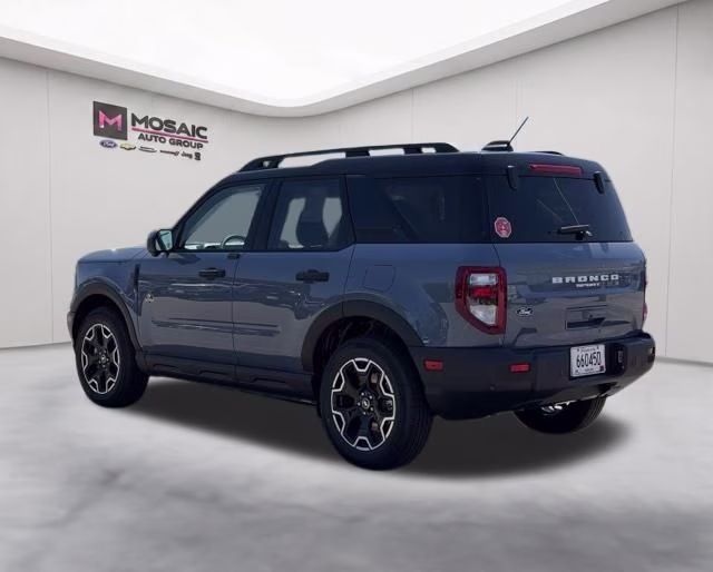 2026 Azure Gray Metallic Tri-Coat Ford Bronco Sport Outer Banks 4X4 SUV