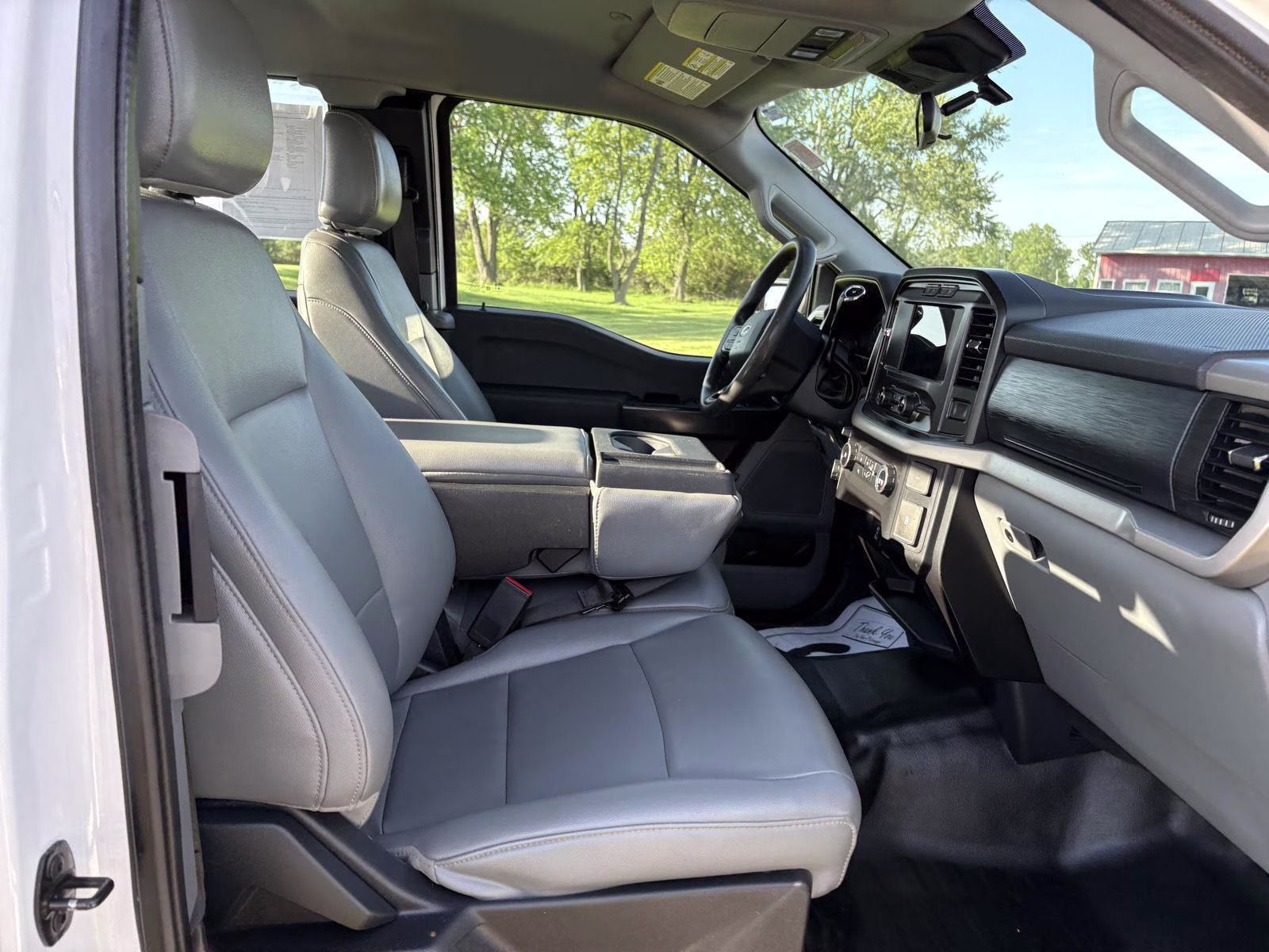 2021 Oxford White Ford F-150 XL RWD Truck