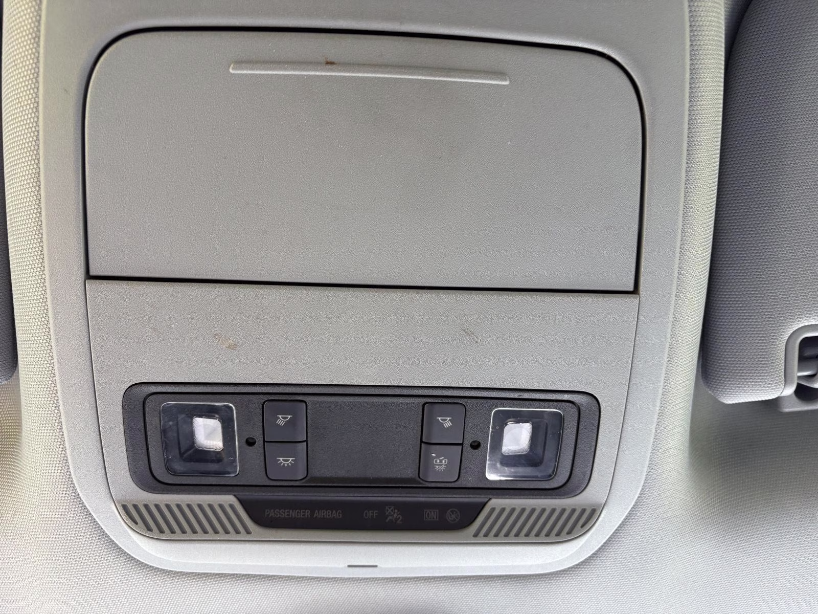 2022 Oxford White Ford F-150 XL 4X4 Truck