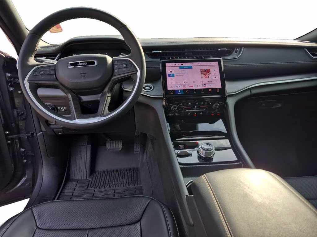 2025 Baltic Gray Metallic Clearcoat Jeep Grand Cherokee L Limited 4X4 SUV