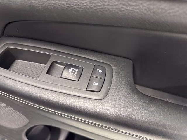 2014 Granite Crystal Metallic Clearcoat Jeep Grand Cherokee Limited 4X4 SUV