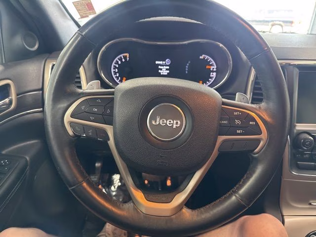 2014 Granite Crystal Metallic Clearcoat Jeep Grand Cherokee Limited 4X4 SUV