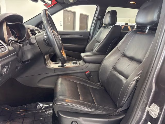2014 Granite Crystal Metallic Clearcoat Jeep Grand Cherokee Limited 4X4 SUV