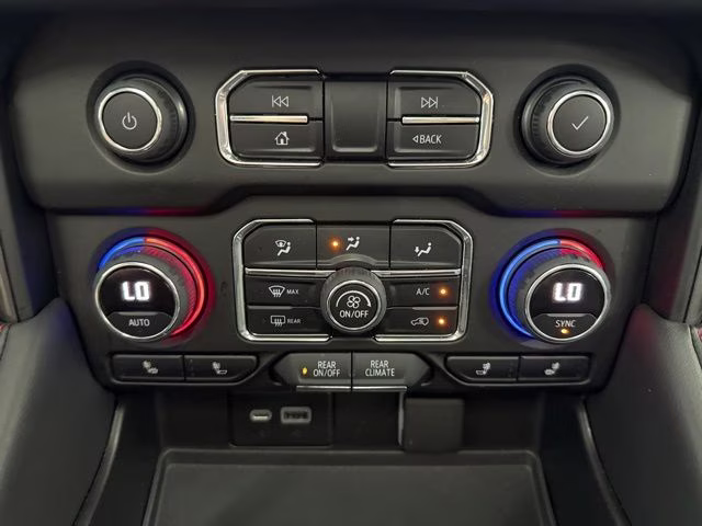 2021 Summit White Chevrolet Tahoe RST 4X4 SUV