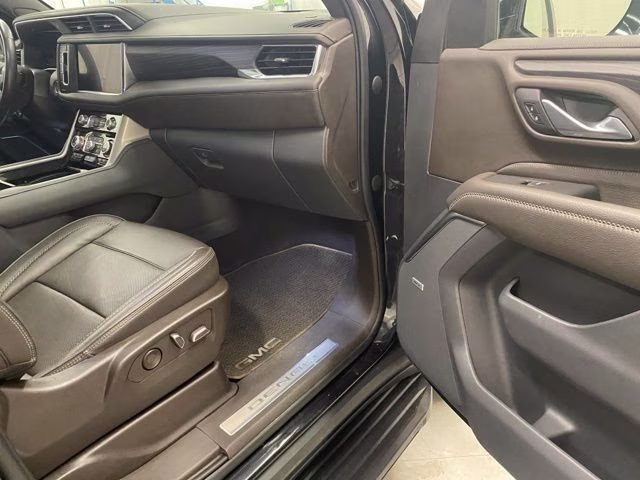 2022 Onyx Black GMC Yukon Denali 4X4 SUV
