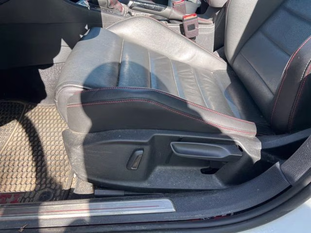 2020 Pure White Volkswagen Golf GTI 2.0T SE FWD Hatchback