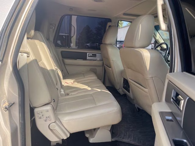2017 Gold Ford Expedition EL XLT 4X4 SUV