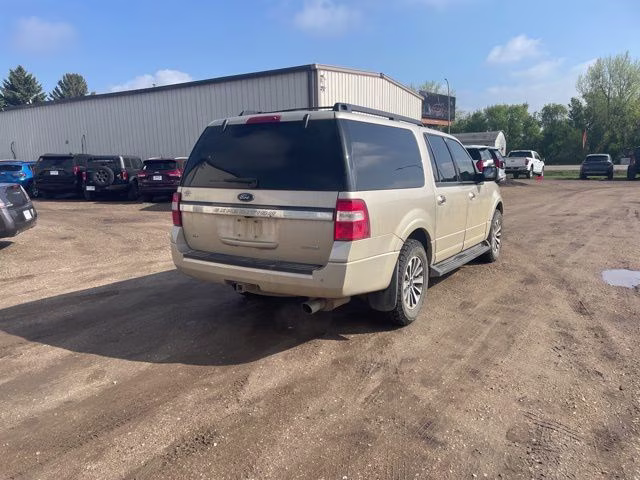 2017 Gold Ford Expedition EL XLT 4X4 SUV