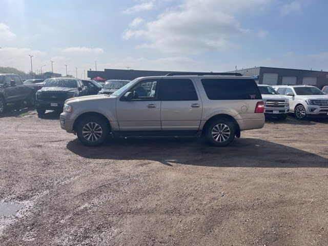 2017 Gold Ford Expedition EL XLT 4X4 SUV