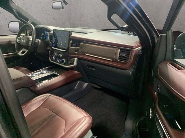 2022 Dark Matter Metallic Ford Expedition Max Limited 4X4 SUV