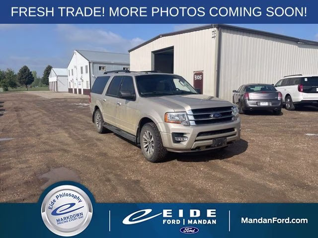 2017 Gold Ford Expedition EL XLT 4X4 SUV