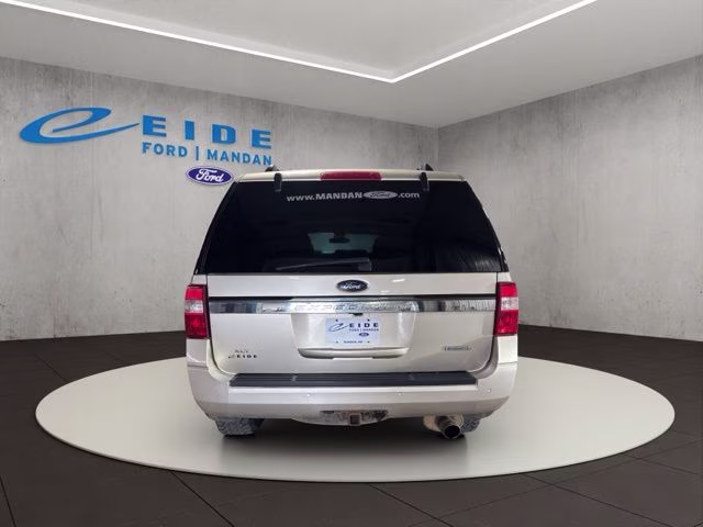 2017 White Gold Ford Expedition EL XLT 4X4 SUV