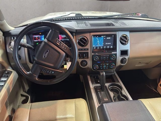 2017 White Gold Ford Expedition EL XLT 4X4 SUV