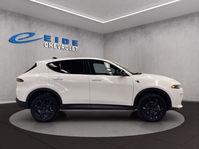 2024 Q Ball Dodge Hornet GT Plus AWD SUV